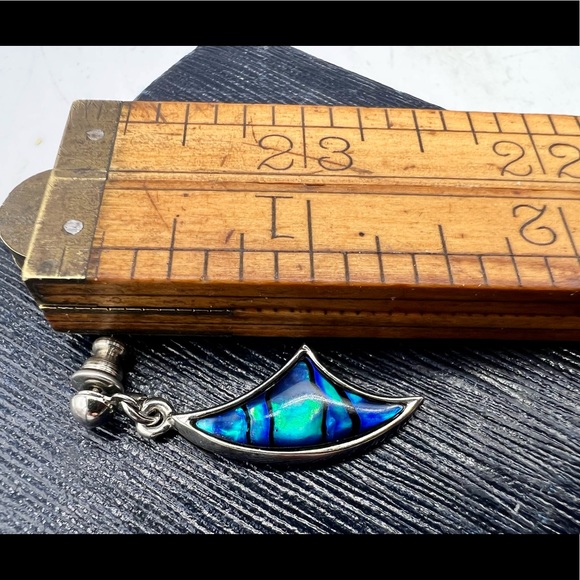 Vintage abalone shell silver tone pierced earrings dangles - Picture 10 of 10